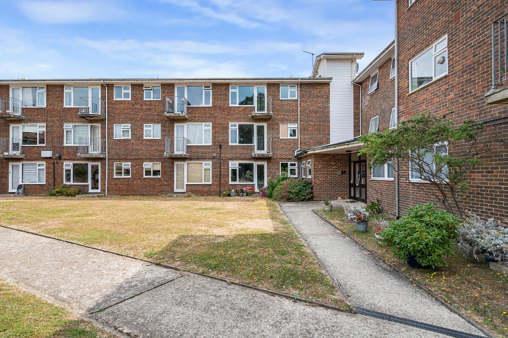 Flat Belgrave Road in Seaford