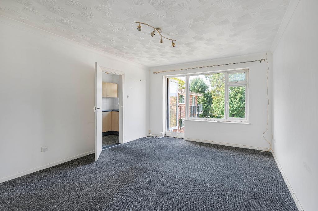 Flat Belgrave Road in Seaford