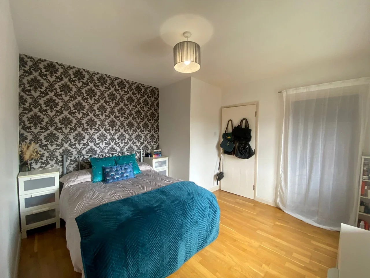 Flat Hewison Street in Greater London
