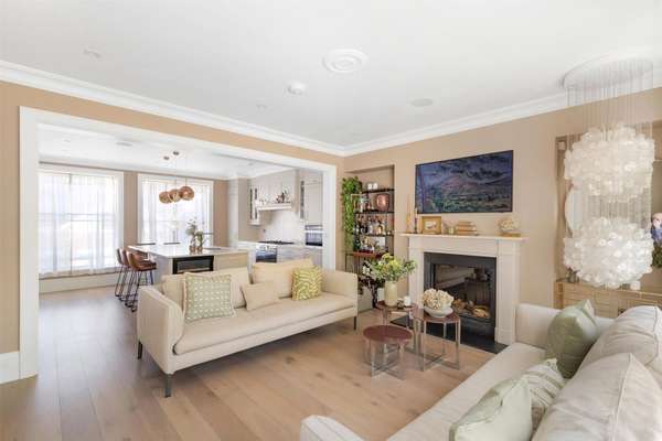 House Silver Birches Close in Greater London