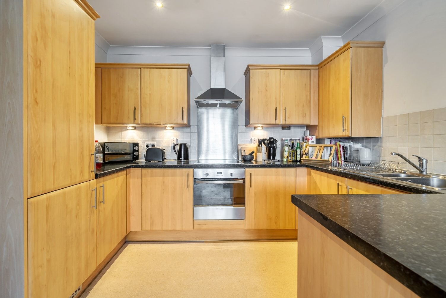 Flat Birkbeck Road in Greater London