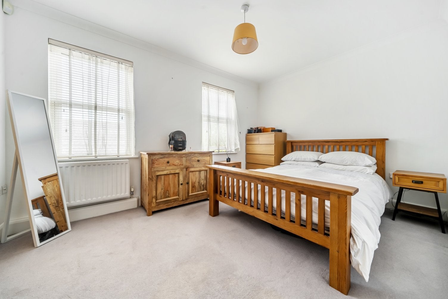 Flat Birkbeck Road in Greater London