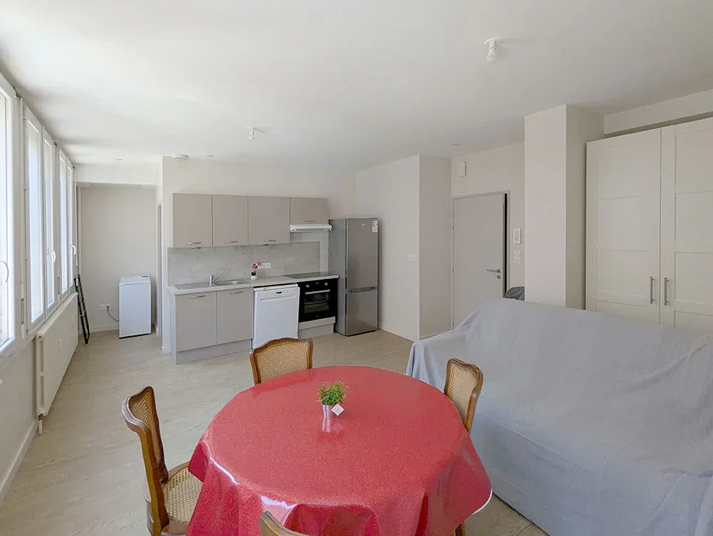 Flat Rue Alsace Lorraine in Millau