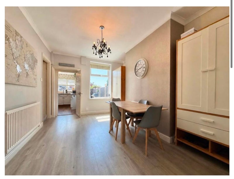 Room Gibraltar Lane in Tameside