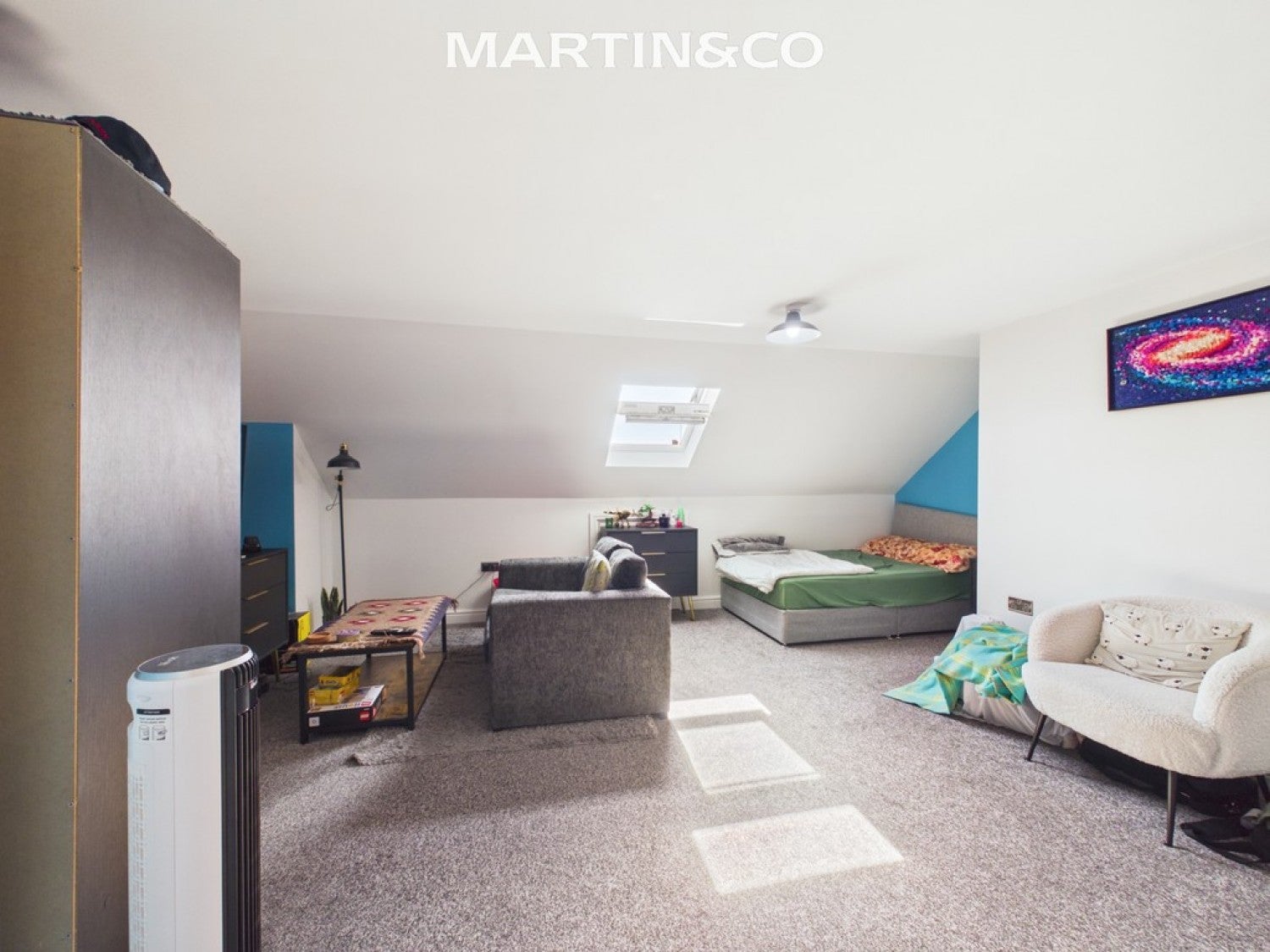 Room Shaftesbury Road in Reading