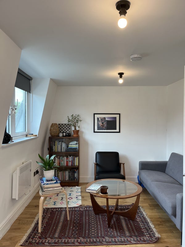 Room Mare Street in Greater London
