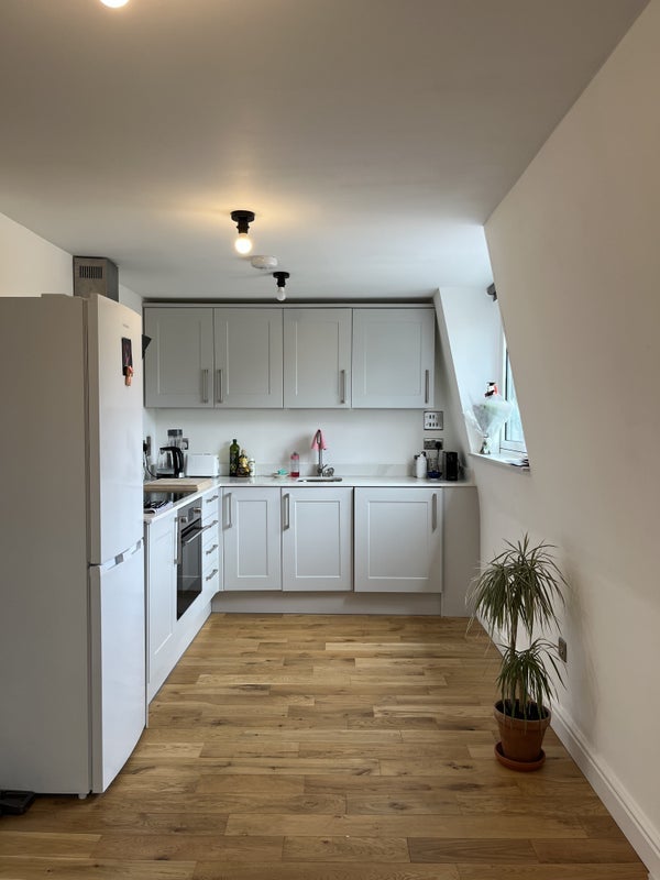 Room Mare Street in Greater London