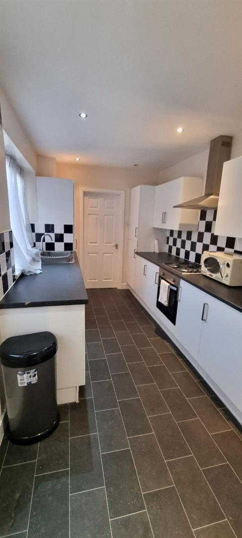 Flat Simonside Terrace in Newcastle upon Tyne