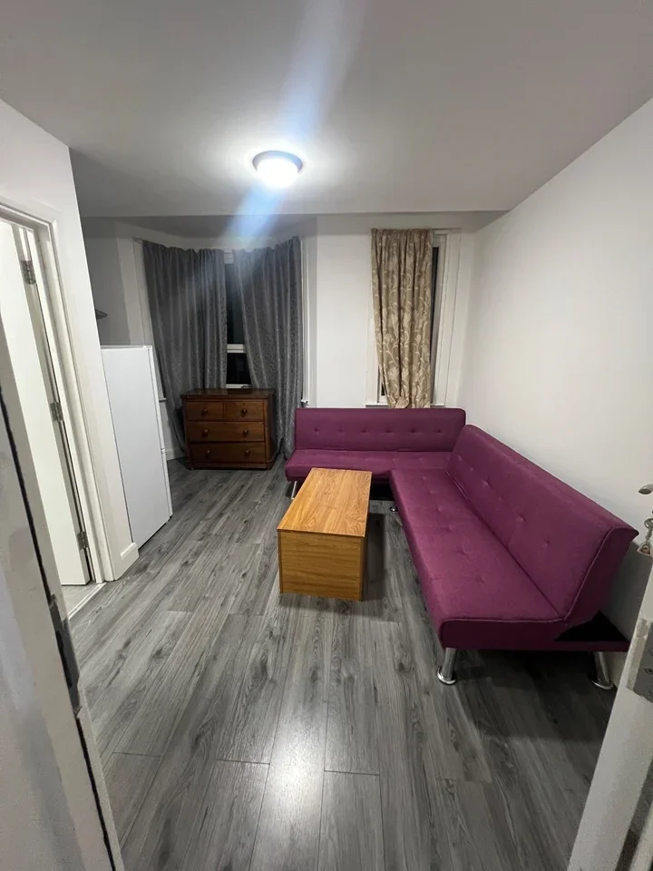 Flat Lancaster Road in Greater London