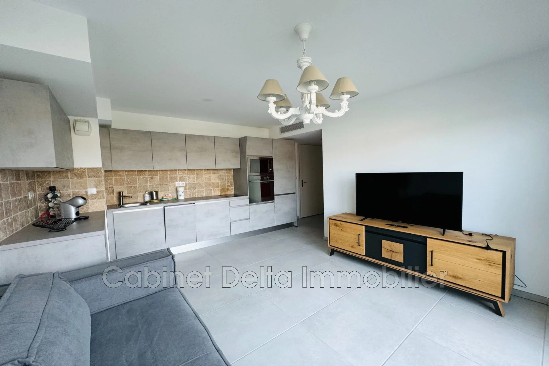 Appartement Avenue du Deuxième Spahis à Sanary-sur-Mer