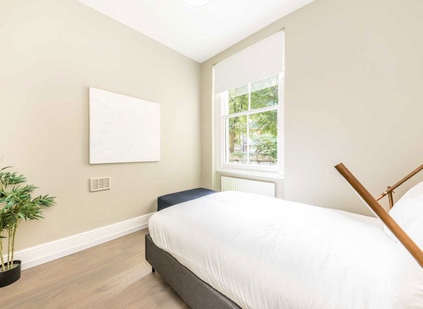 Flat Edith Grove in Greater London
