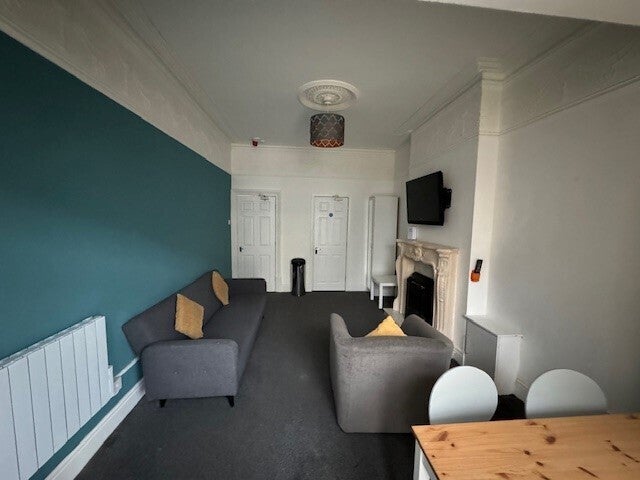 Flat Withnell Road in Blackpool