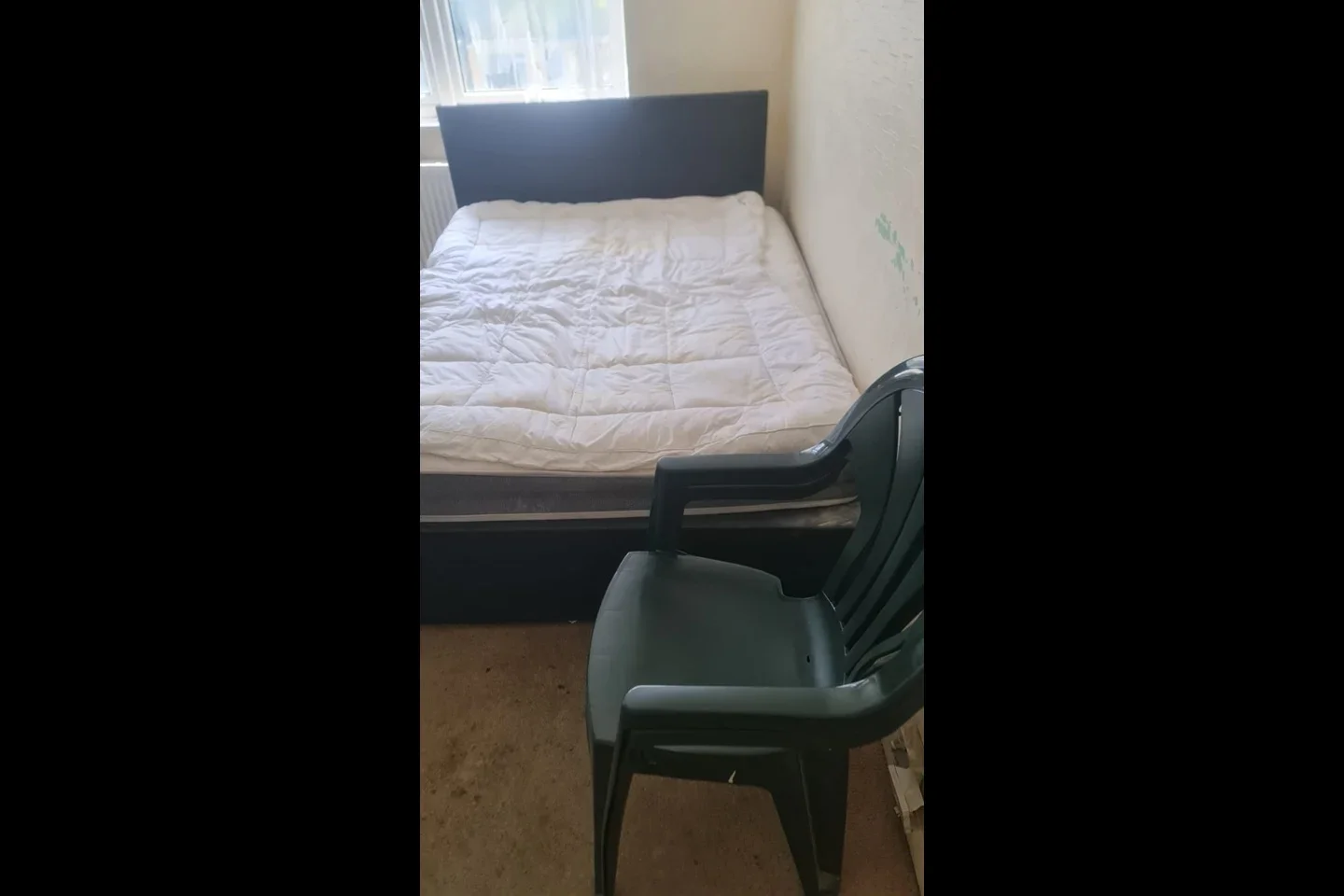 Room Southwood Road in Greater London