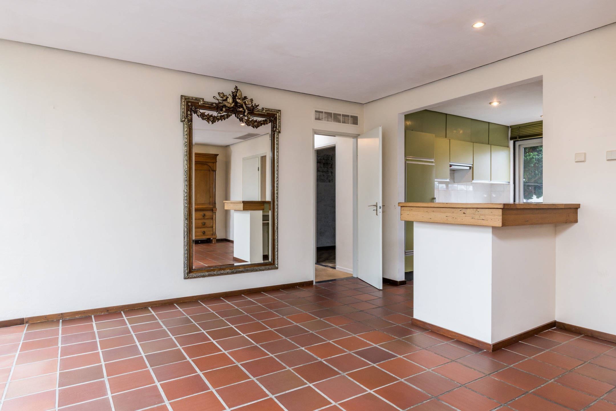 Tussenwoning te koop: De Kommert 29, Heerlen