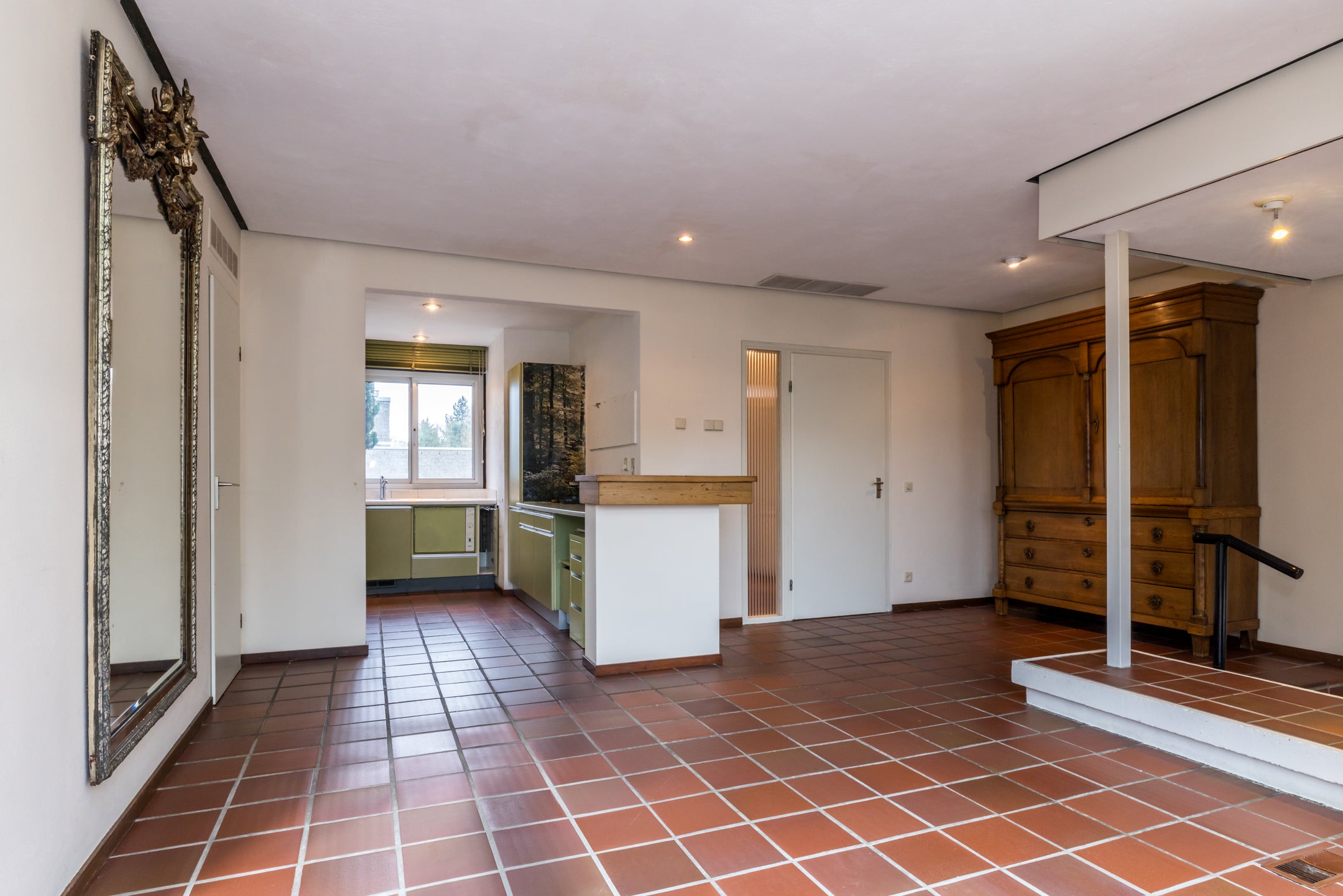 Tussenwoning te koop: De Kommert 29, Heerlen