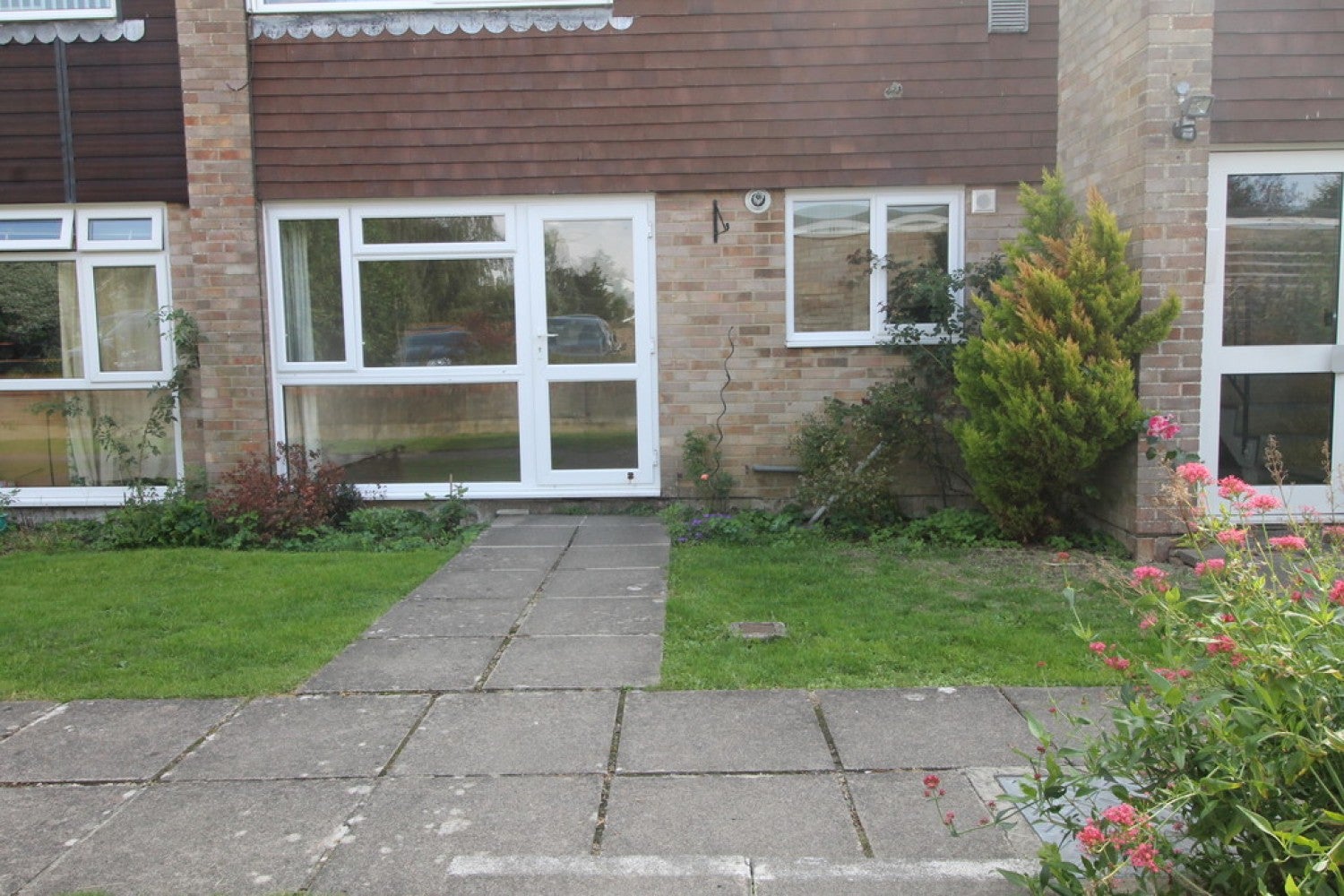 Flat Truro Close in Chichester