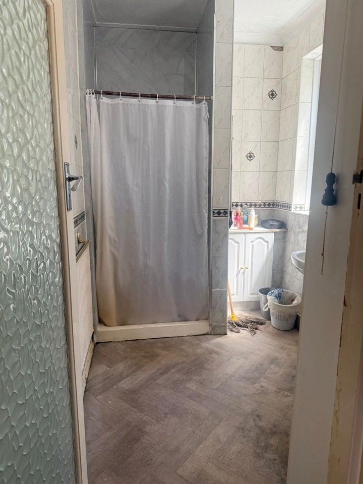 Room Hedgeley in Greater London