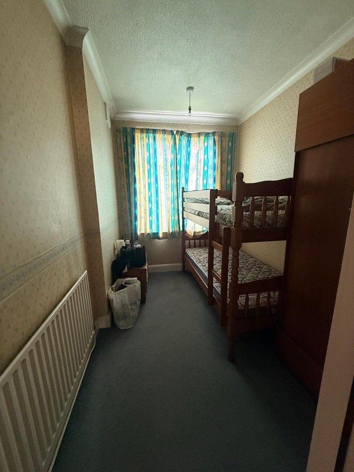 Room Hedgeley in Greater London