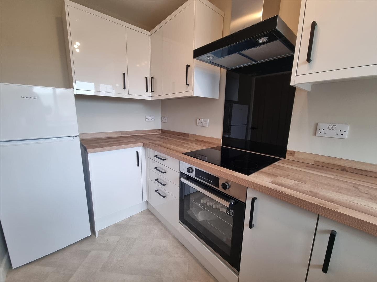 Flat Chandag Road in Keynsham