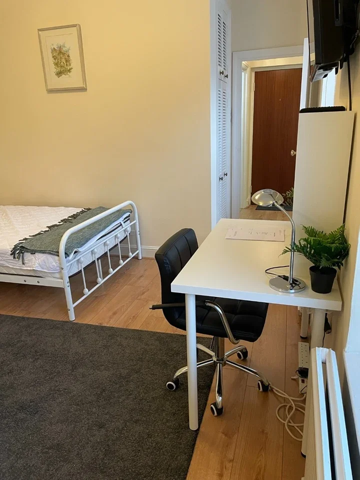 Flat Baldwins Gardens in Greater London