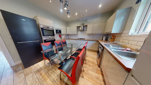Flat Hartley Avenue in Leeds
