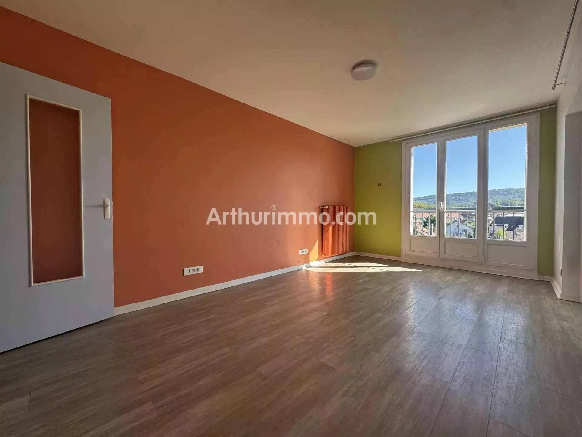 Appartement Rue Jean Jaurès à Lons-le-Saunier