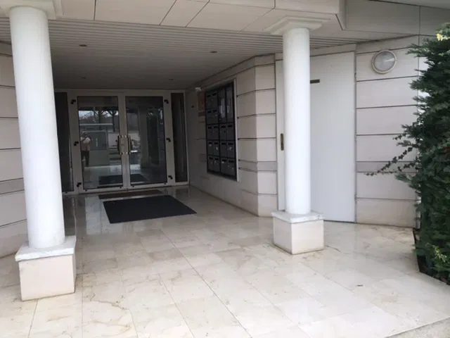 Flat Rue Gilbert de Voisins in Voisins-le-Bretonneux