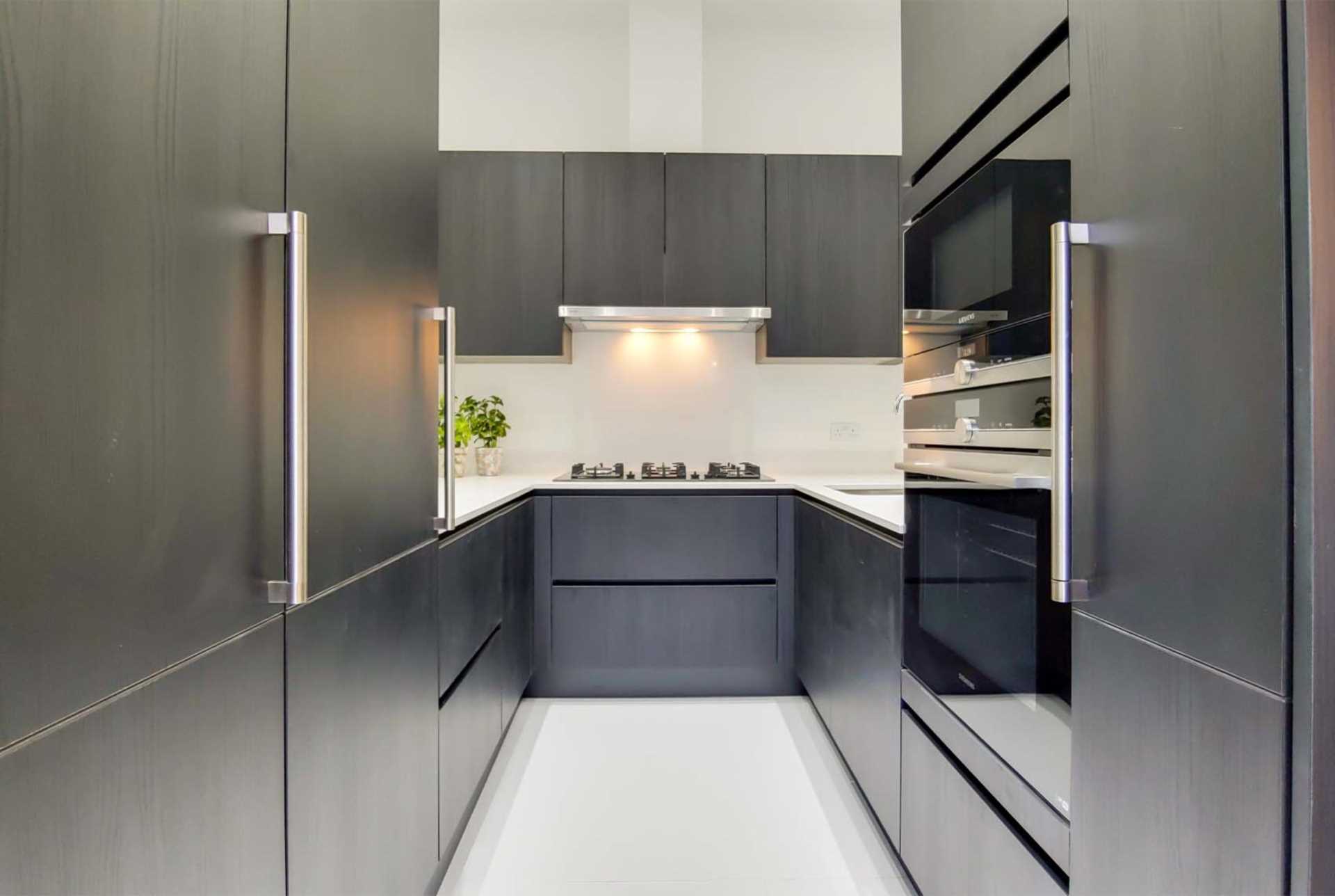 Flat Fitzjohn's Avenue in London