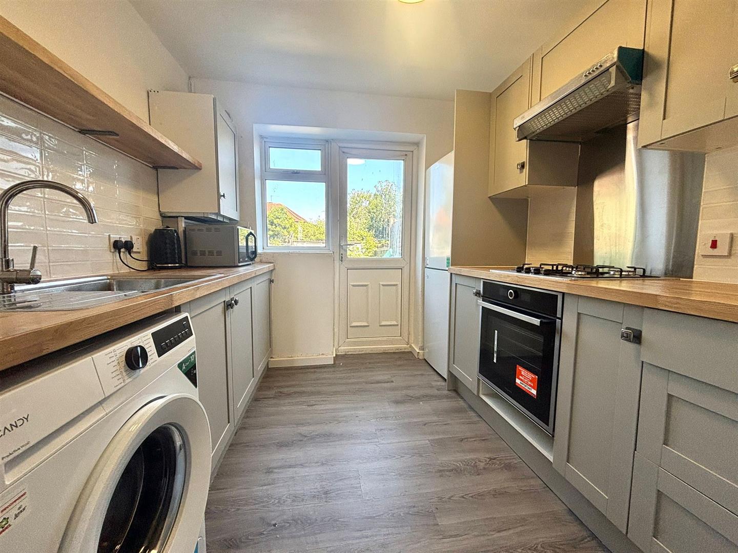 Flat Cavendish Close in Greater London