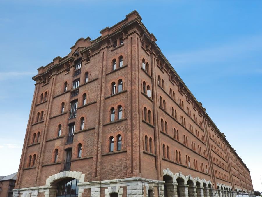 Flat Waterloo Road in Liverpool