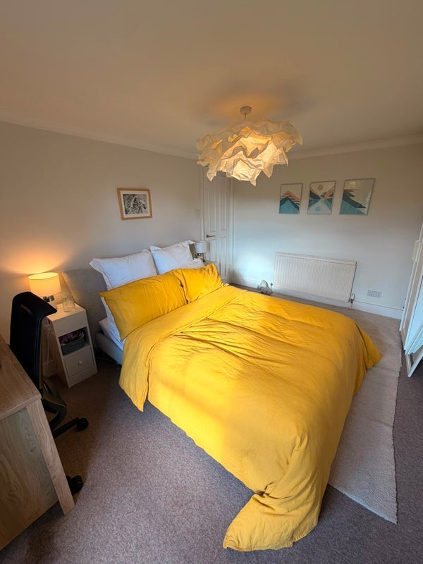Room Chelsham Road in Greater London