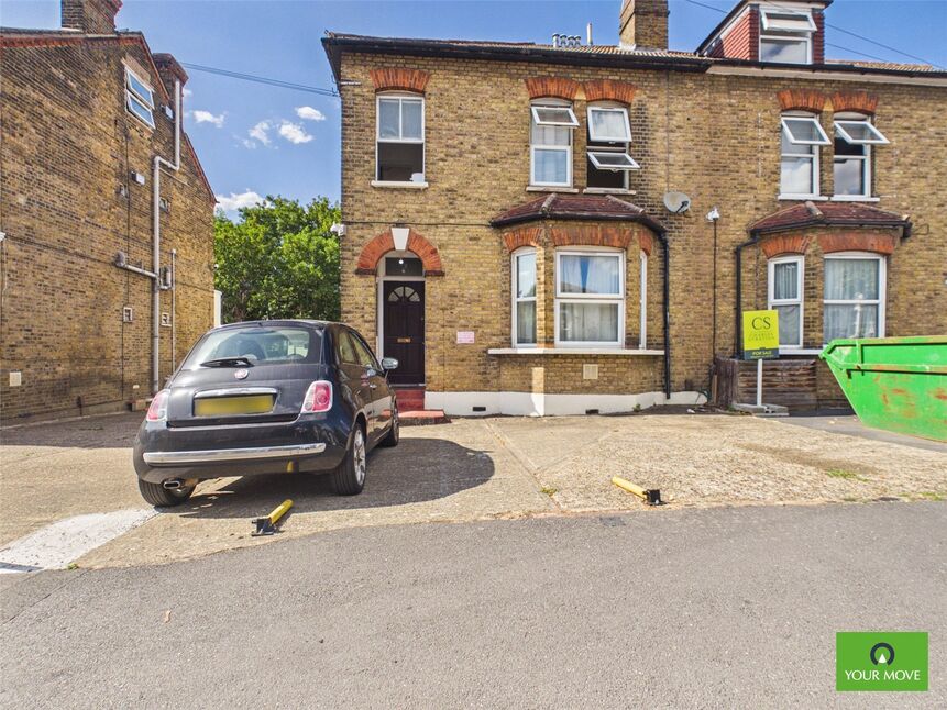 Room Eastern Road in Greater London