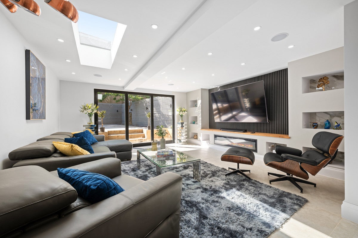 House Grayling Road in Greater London