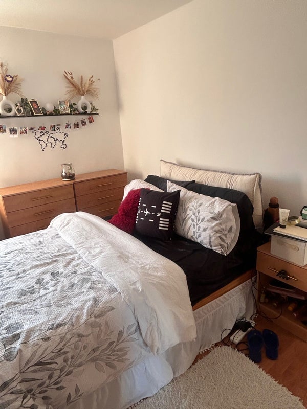 Room Hampson Way in Greater London