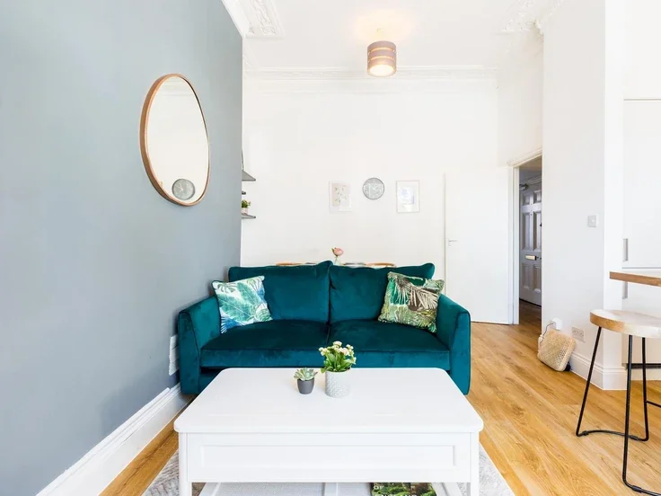 Flat Warwick Place in Royal Leamington Spa