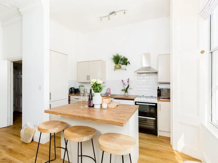 Flat Warwick Place in Royal Leamington Spa