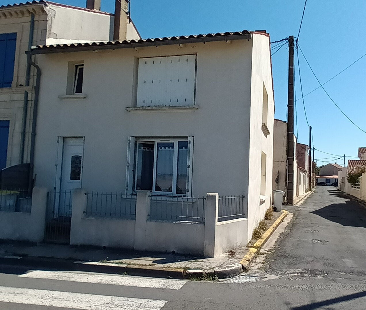 House Rue Alphonse Réchain in Port-des-Barques