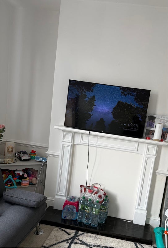 Room Dundonald Road in Chesterfield