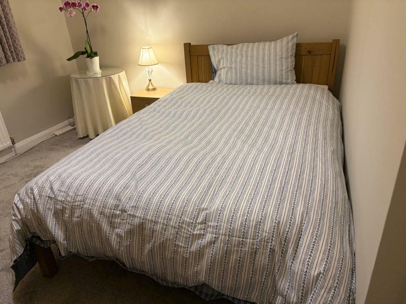 Room Halfpenny Lane in Sunningdale
