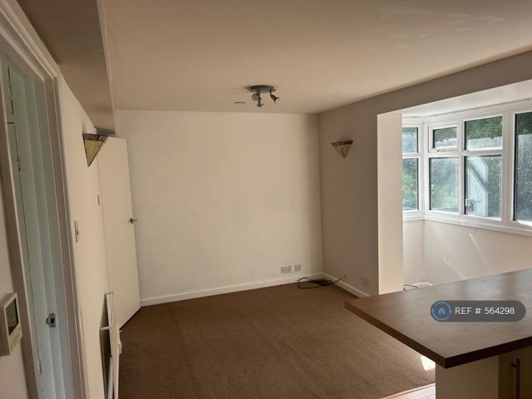 Flat Tapton Crescent Road in Sheffield