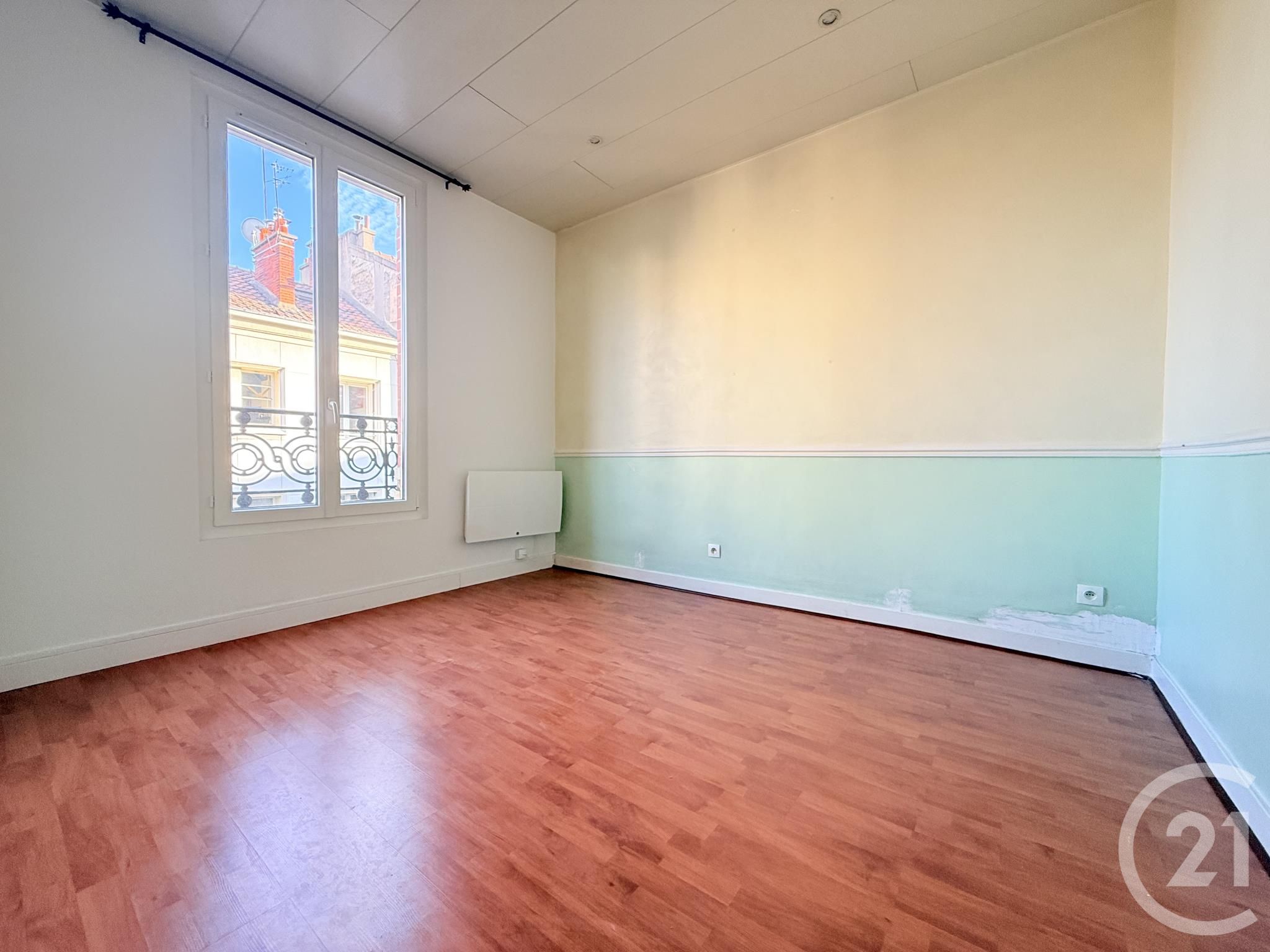 Flat Rue des Entrepreneurs in Saint-Ouen-sur-Seine