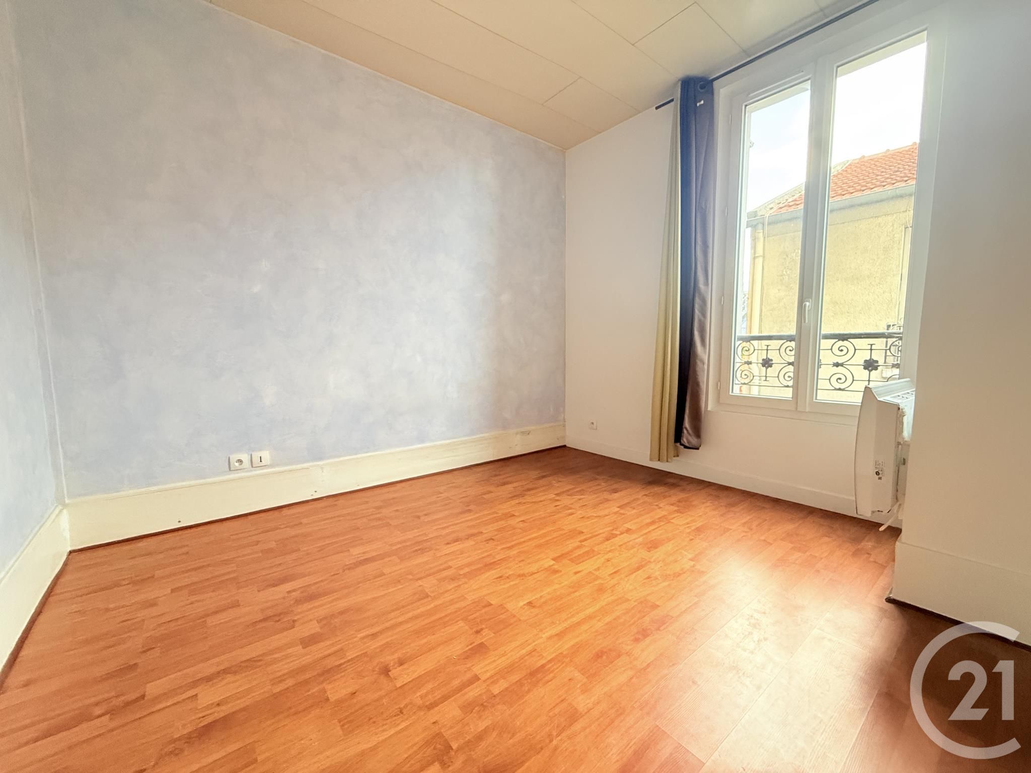 Flat Rue des Entrepreneurs in Saint-Ouen-sur-Seine
