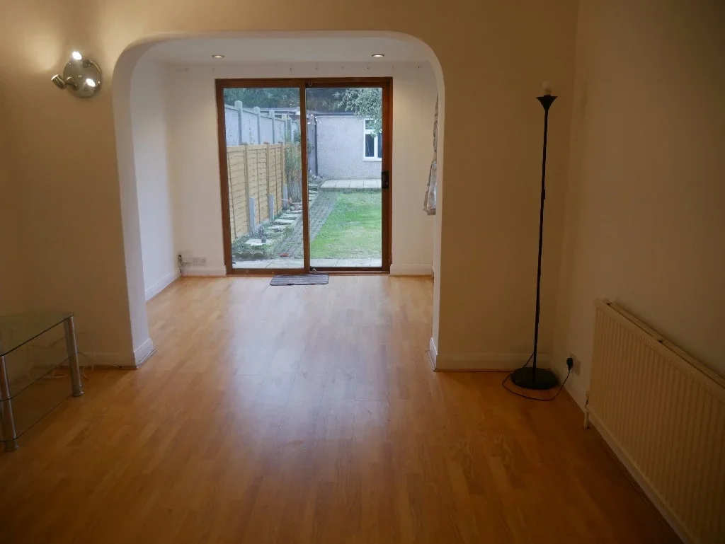 House Wimborne Drive in Greater London