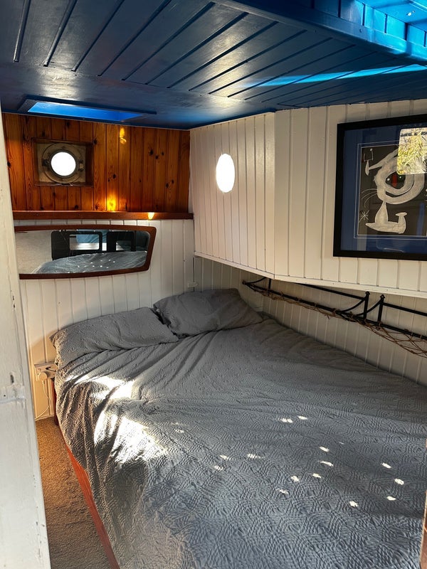 House Calypso Way in Greater London