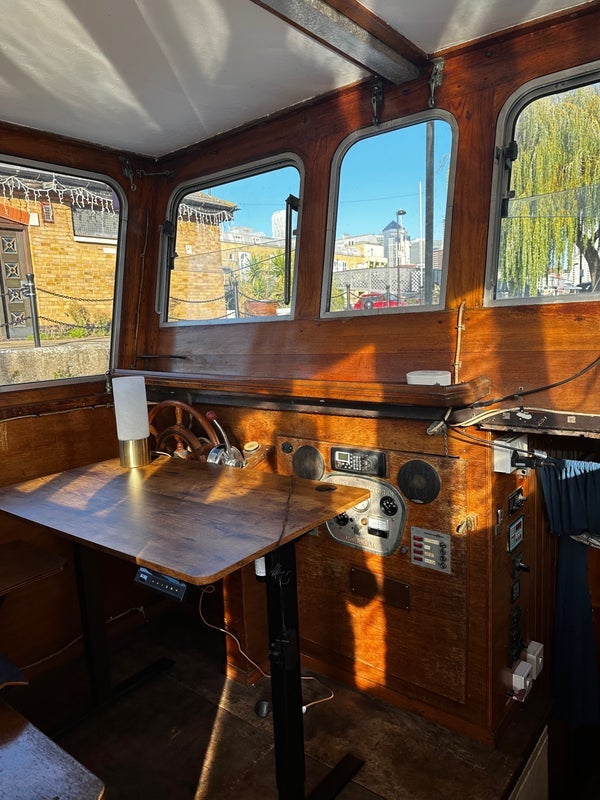 House Calypso Way in Greater London