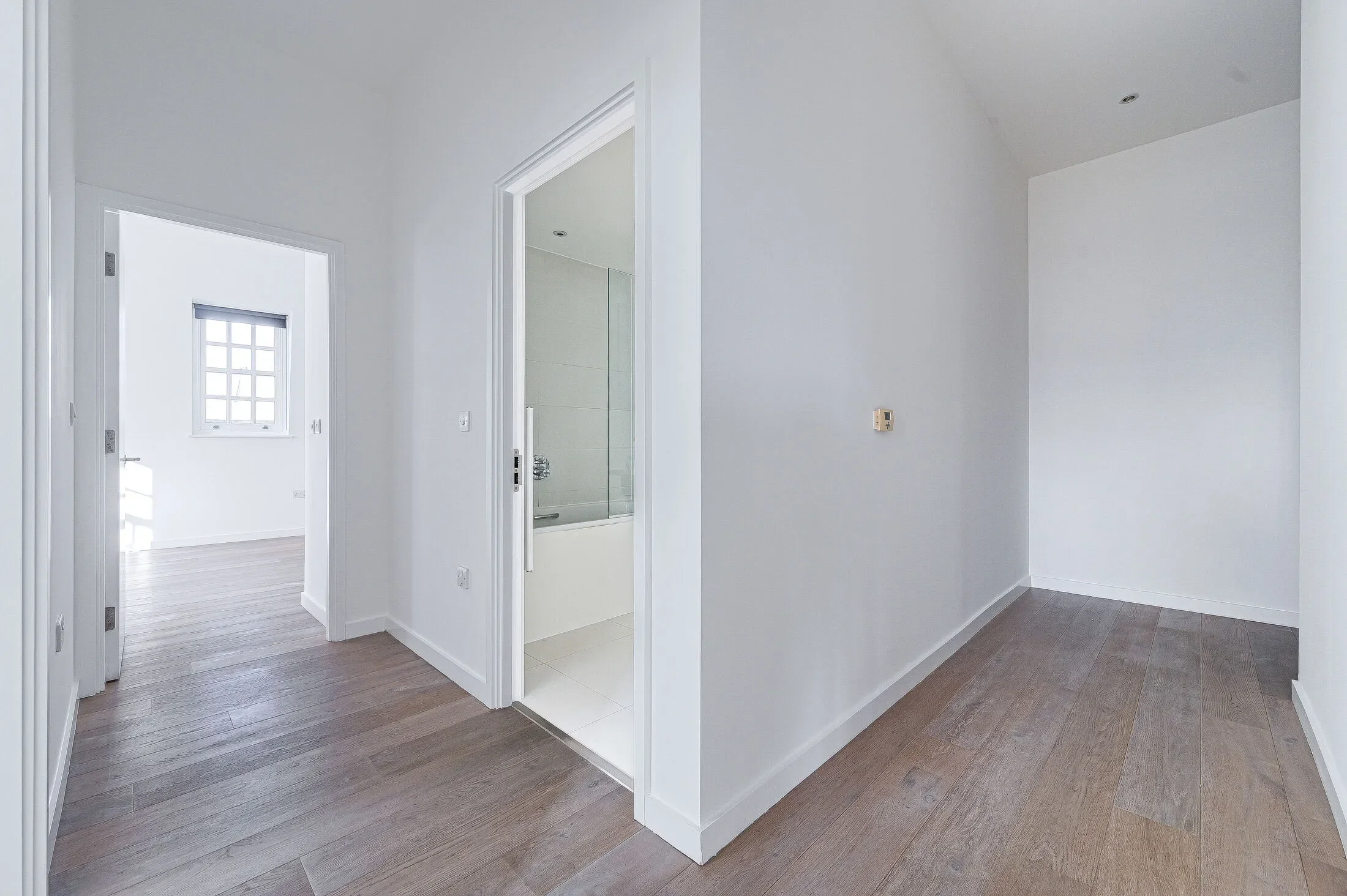 Flat Grafton Square in Greater London
