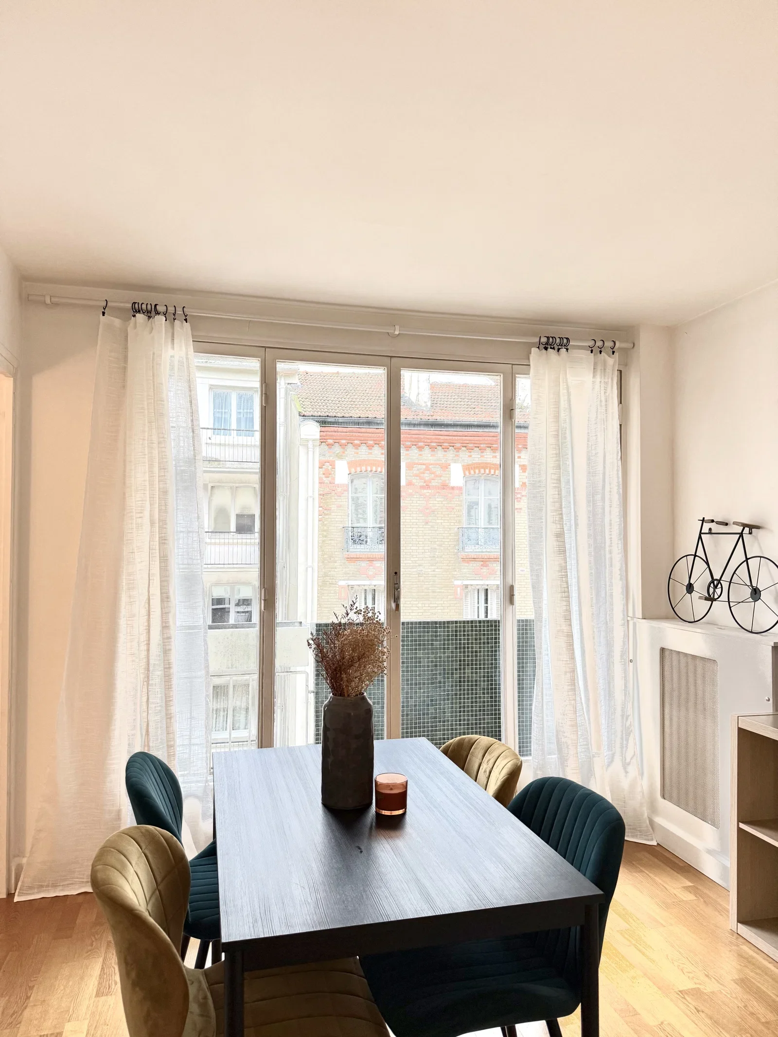 Room Rue de l'Est in Boulogne-Billancourt