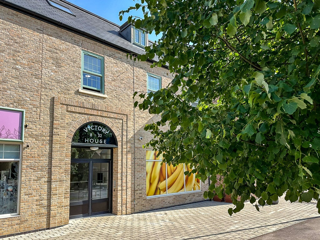 Flat Central Avenue in Huntingdonshire