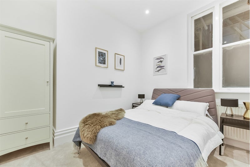 Flat Southampton Row in Greater London