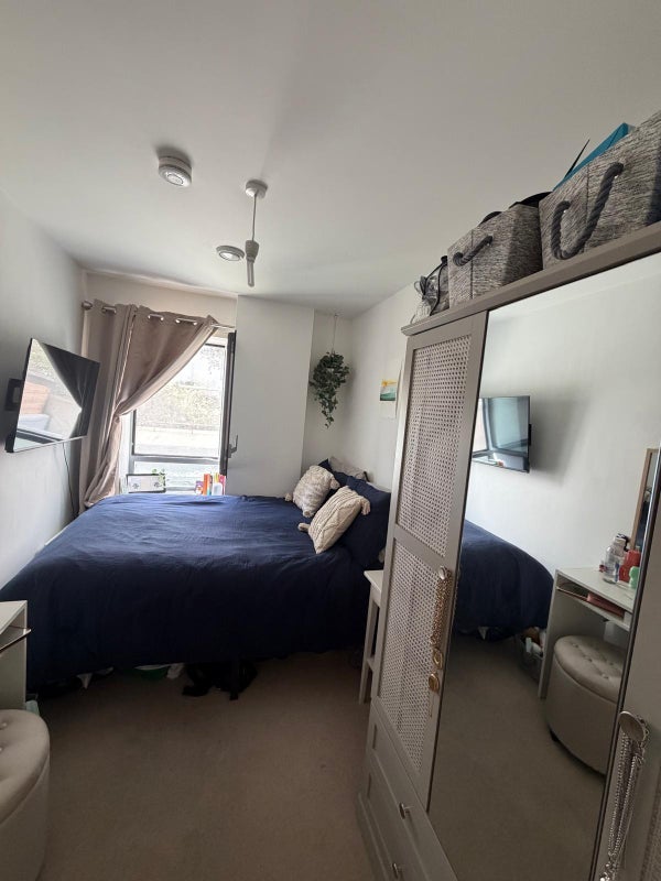 Room Guglielmo Marconi Mews in Greater London